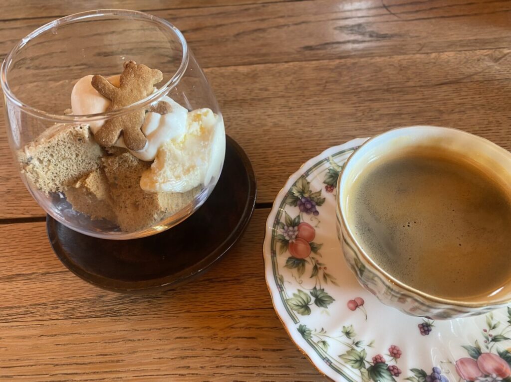 森のくまさんカフェ