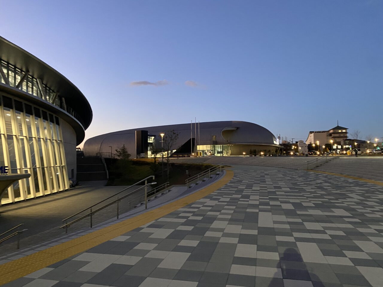 千葉公園　JPEドーム前